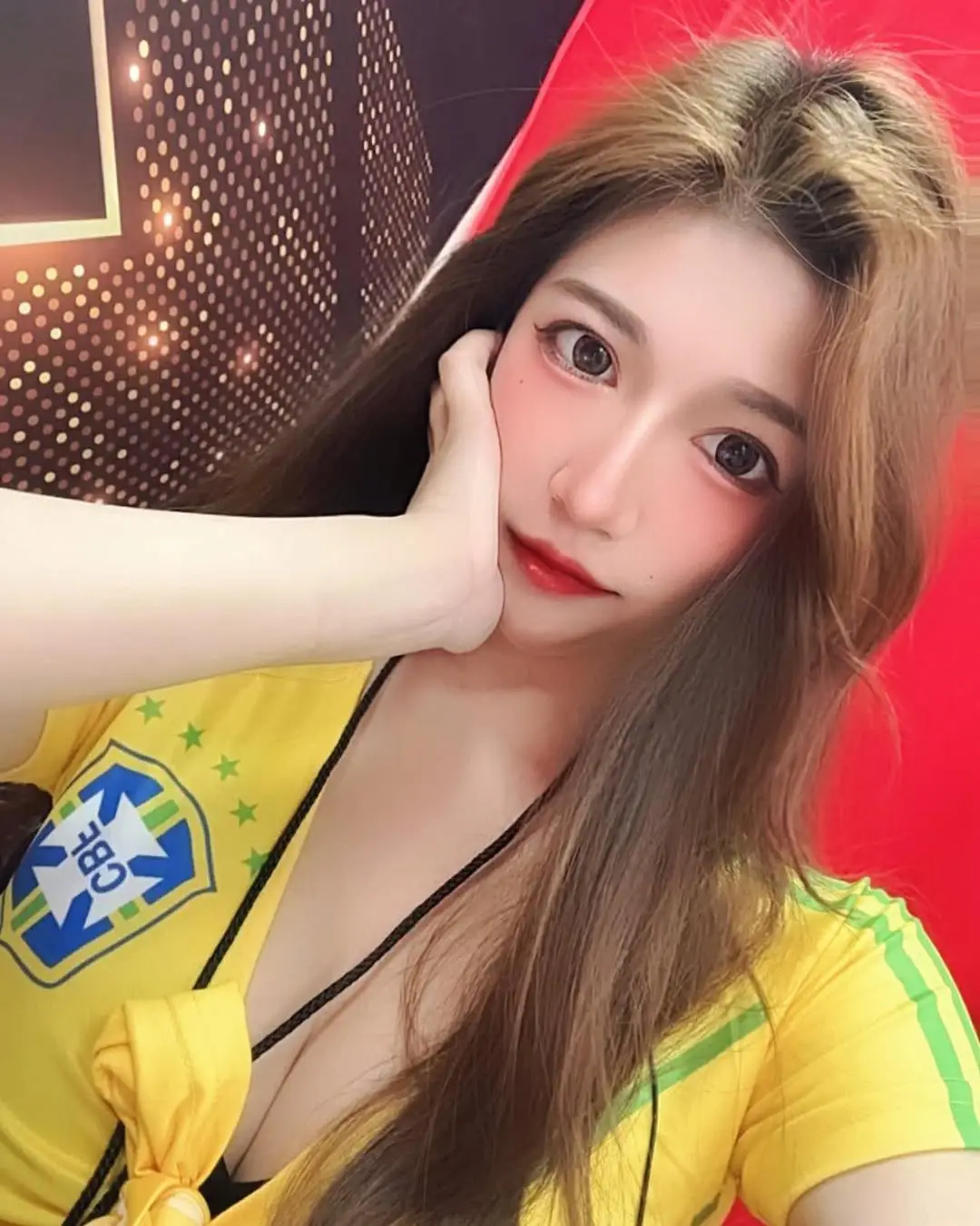 公關白白